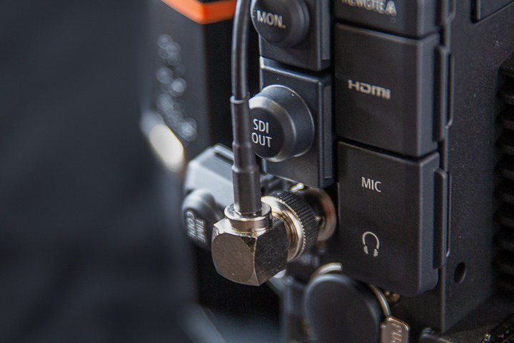 tentacle-sync-canon-c300-tc-in-bnc.jpg
